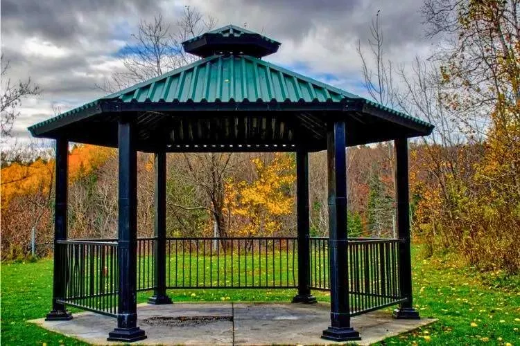 Factors that Affect Gazebo Safety